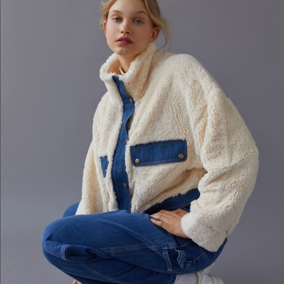 Urban Outfitters Jackets & Blazers - #82 CLOSEOUT FIRM 🌸New! Urban Outfitters Cozy Sherpa Jacket NWT